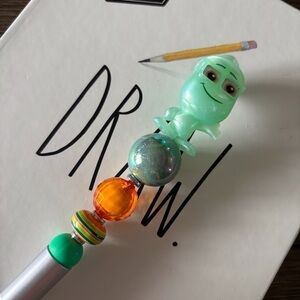 Disney Doorables: Soul: Soul Joe Gardner handmade beaded pen